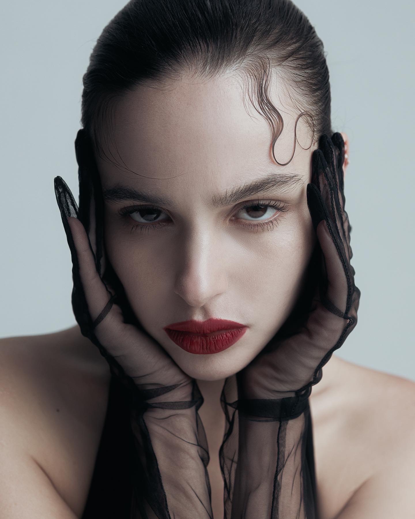 Maria Hourmilougue editorial portrait by Influencia Media House